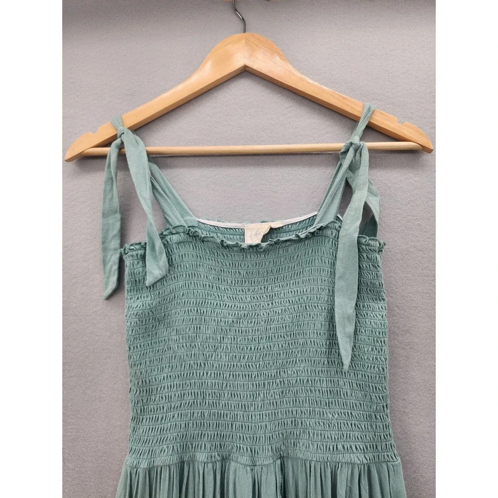 White Crow Sage Green Smocked Tie Strap Midi Dress Women Size Medium Boho Beachy - Picture 3 of 13